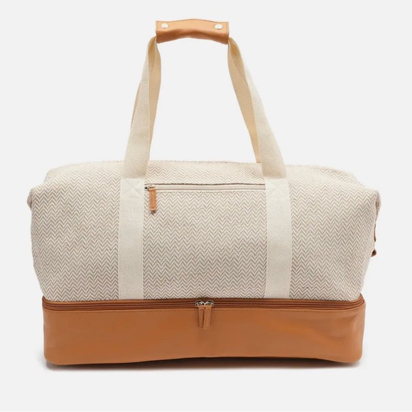 DSW Handbags - 👝 Weekender Bag with Shoe Compartment